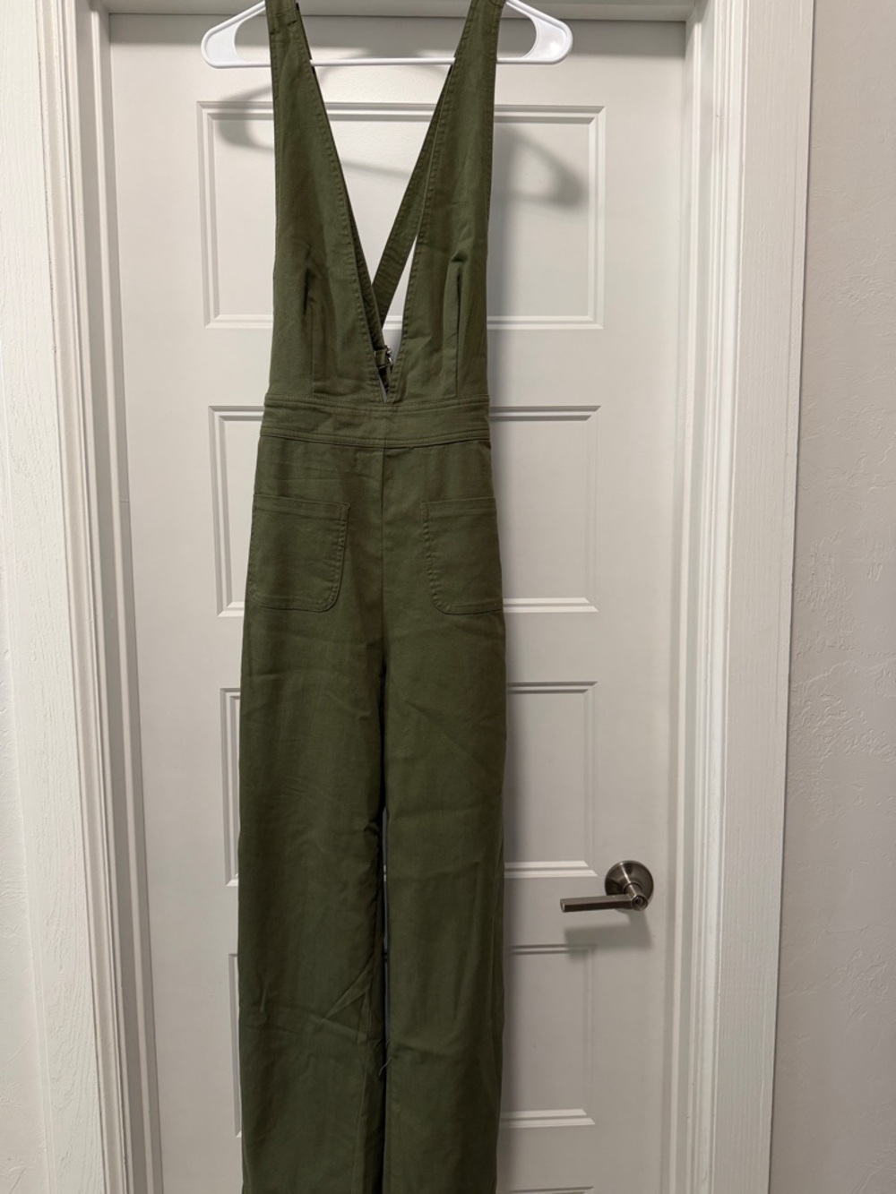 Sincerely Jules Olive Wide-Leg Cross-Back Jumpsuit - Picture 2 of 6